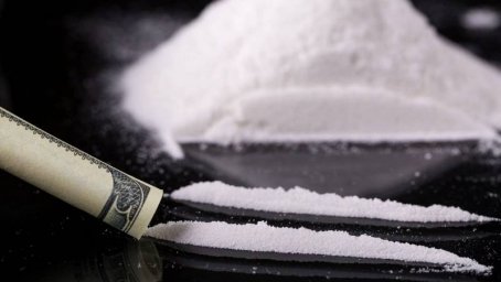 Керчанин продал наркотики полицейским Керчанин продал наркотики полицейским